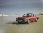 Dodge Colt Carousel 2-Door Hardtop 1975 года